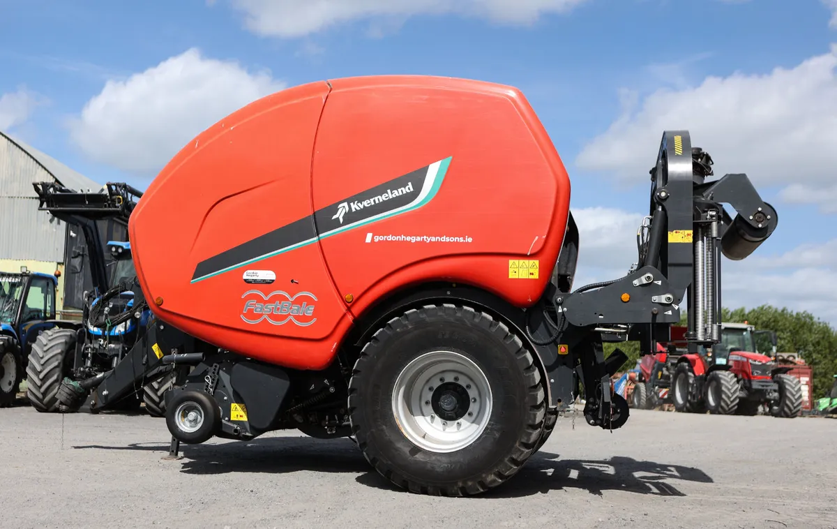 2022 Kverneland Fastbale baler - Image 3