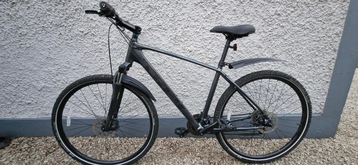 Trek Hybrid DS1 gen 4 - Image 2