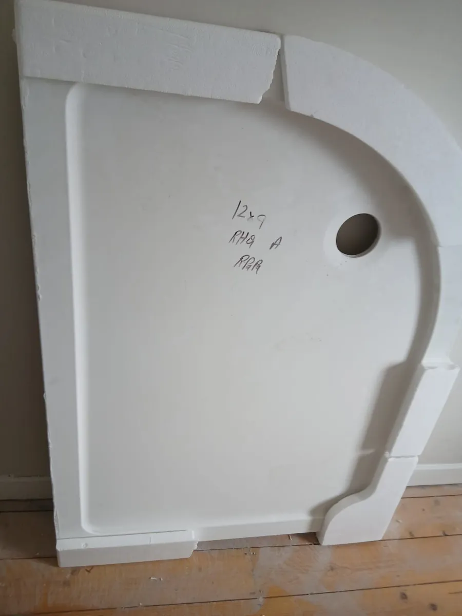 White Shower Tray