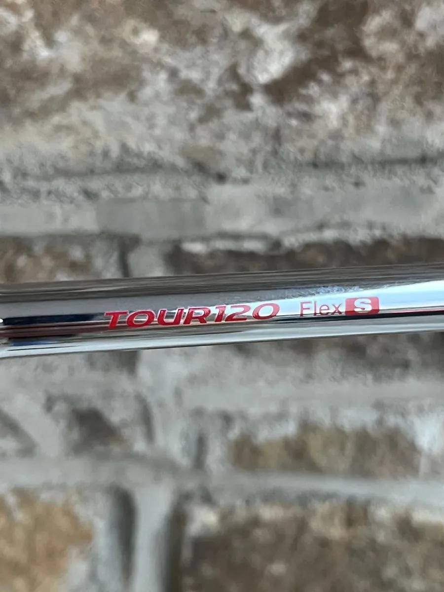 Callaway Apex ai200 48 degree AW as new - Image 3