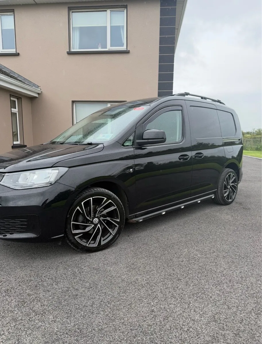 2023 Volkswagen Caddy Cargo Business 2.0L 75BHP - Image 2