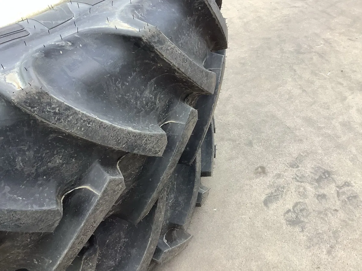 New Holland Rims And Tyres - Image 4