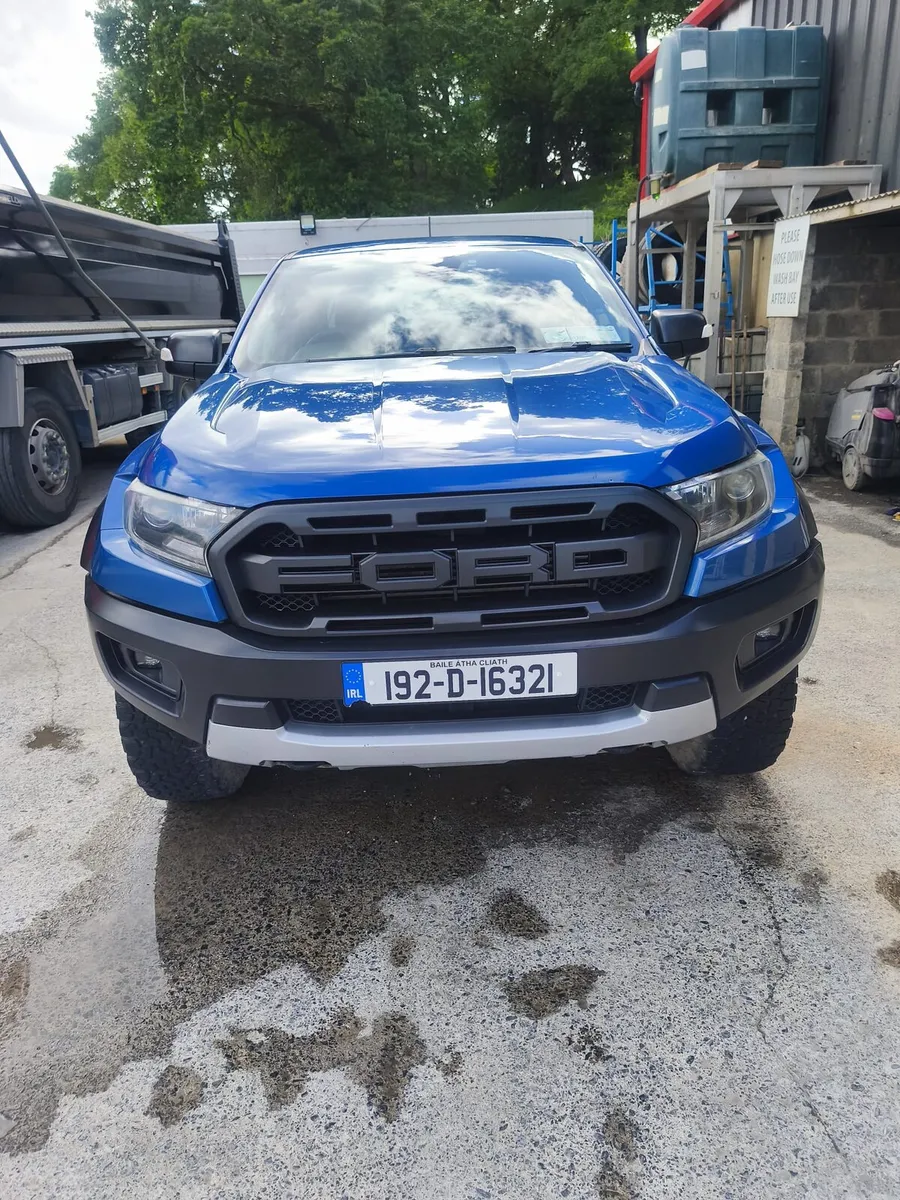 Ford Raptor - Image 3
