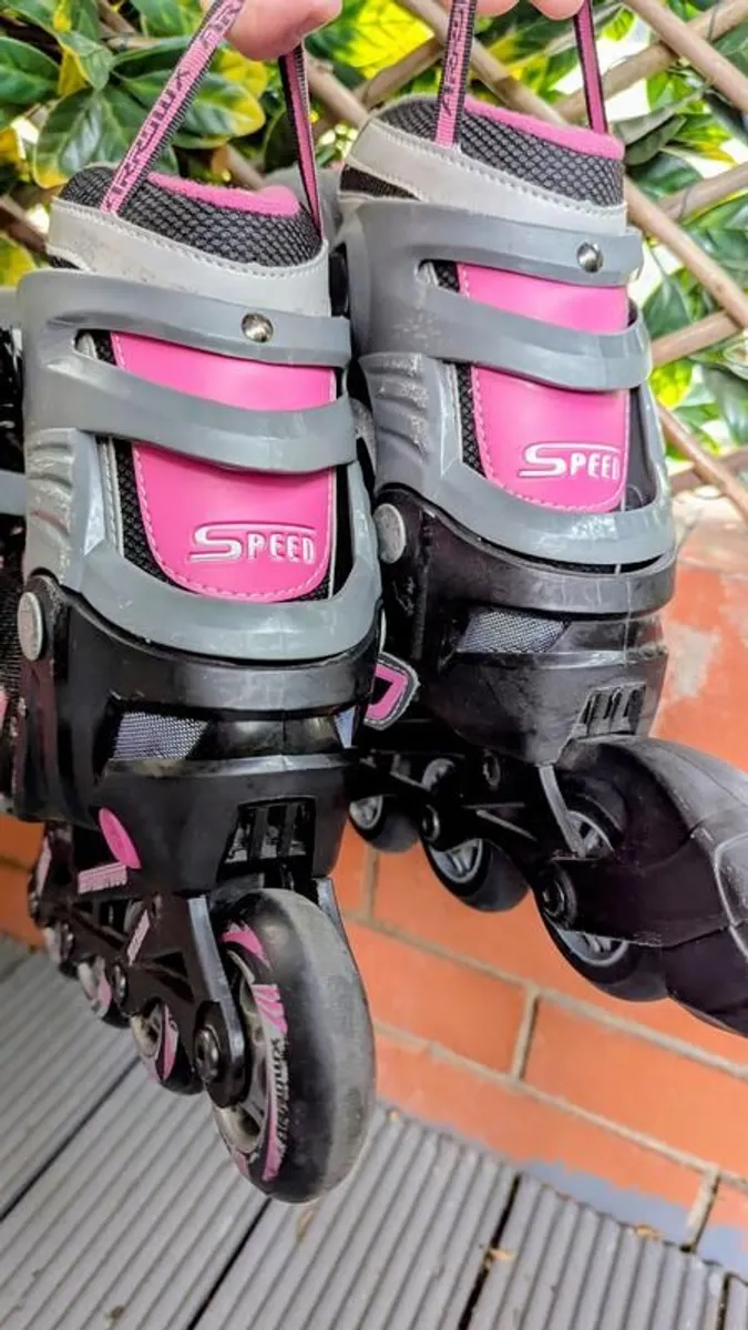Rollerblades - Image 4