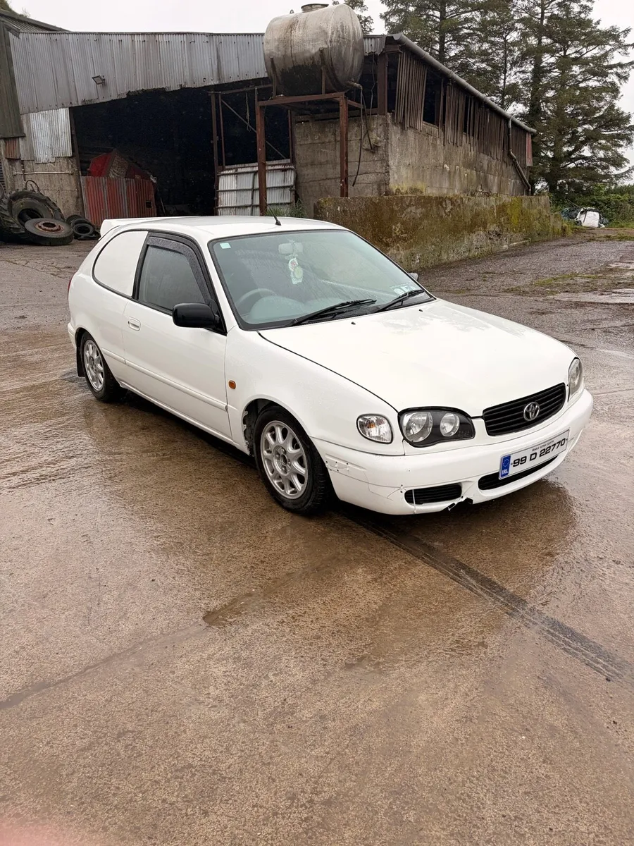 Toyota Corolla van 2litre diesel - Image 2