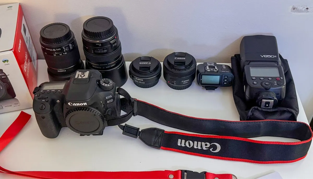 Canon EOS 80D DSLR Kit - 4 lenses,Godox Flash etc. - Image 2