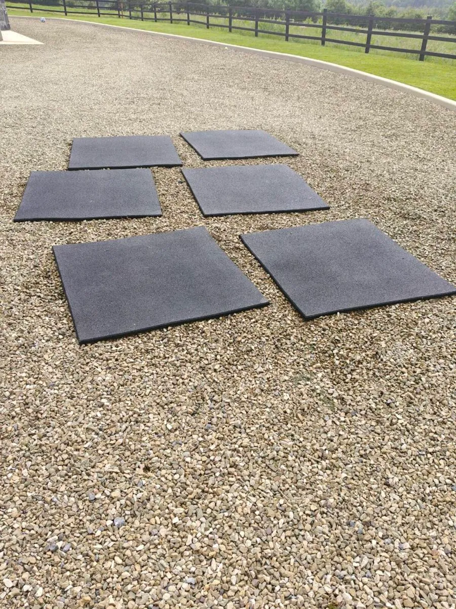 6 heavy duty rubber mats