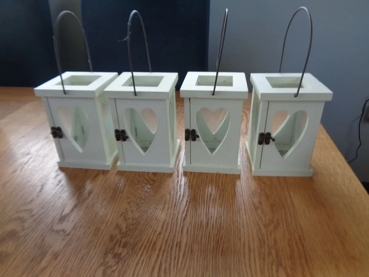 Shabby Chic Wooden Lanterns x 4 for Sale - Image 3