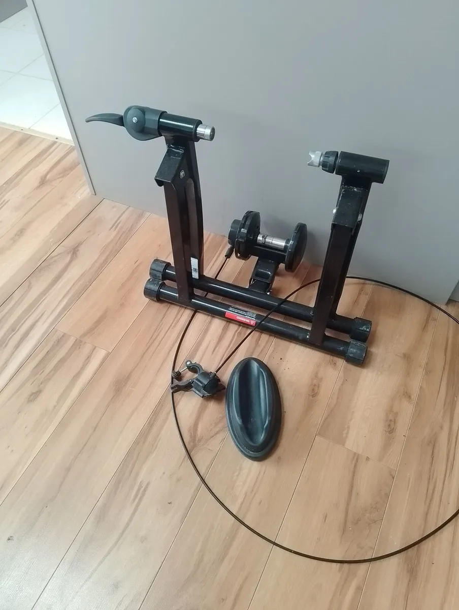 Indoor bike trainer - Image 2