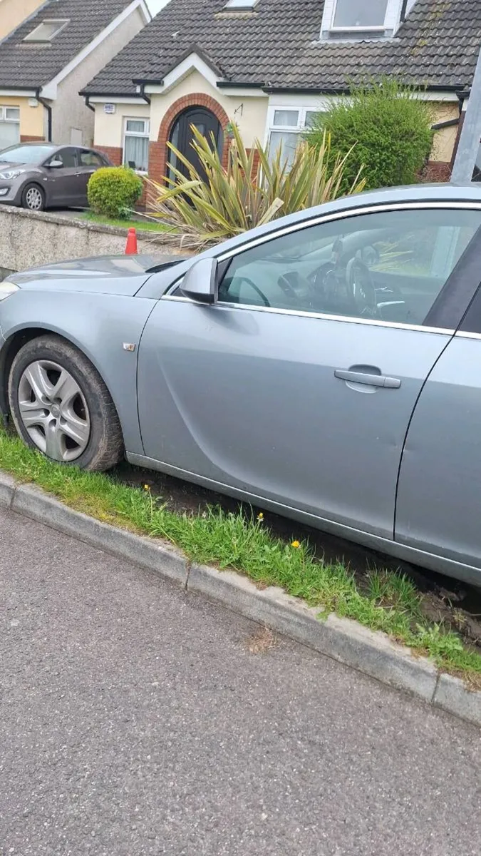 Vauxhall insignia 2010 - Image 3