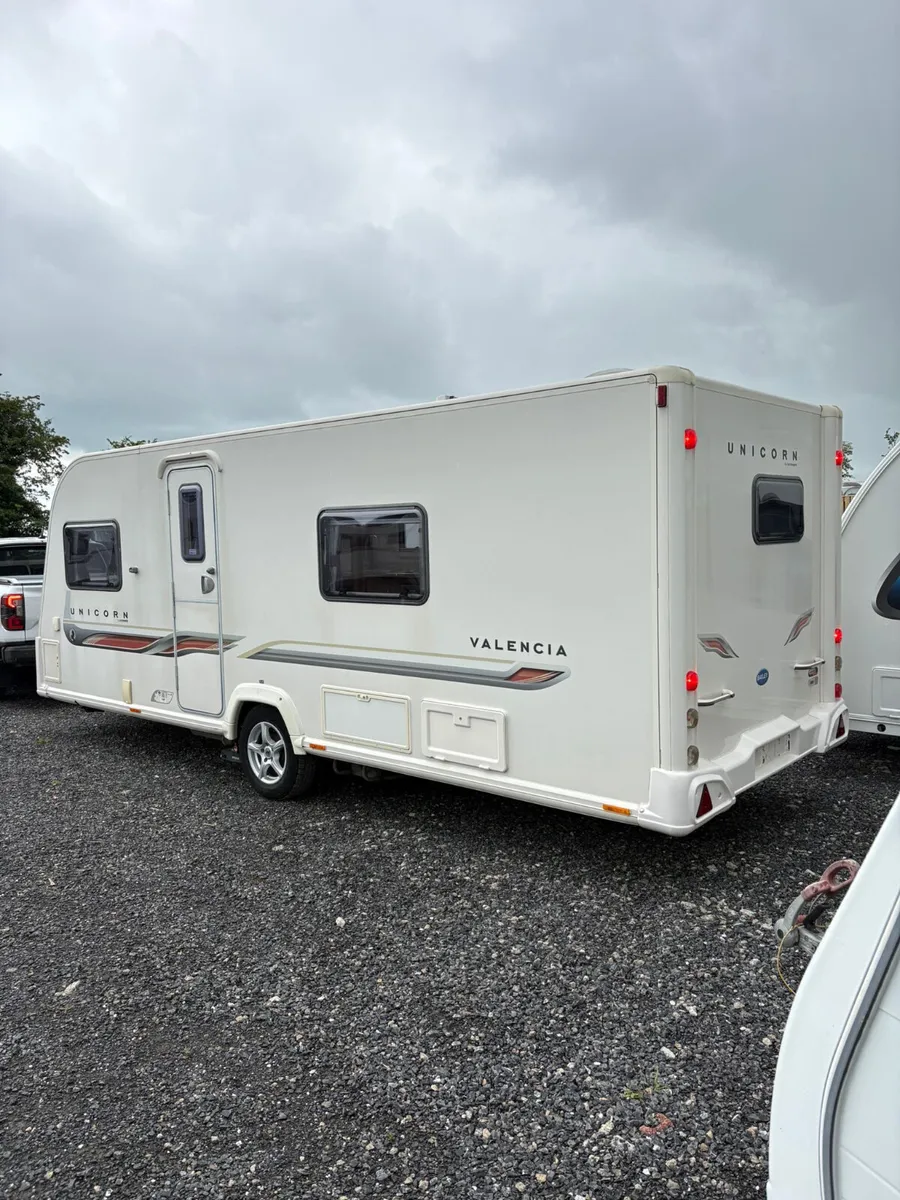 Bailey unicorn 4 berth caravan - Image 3