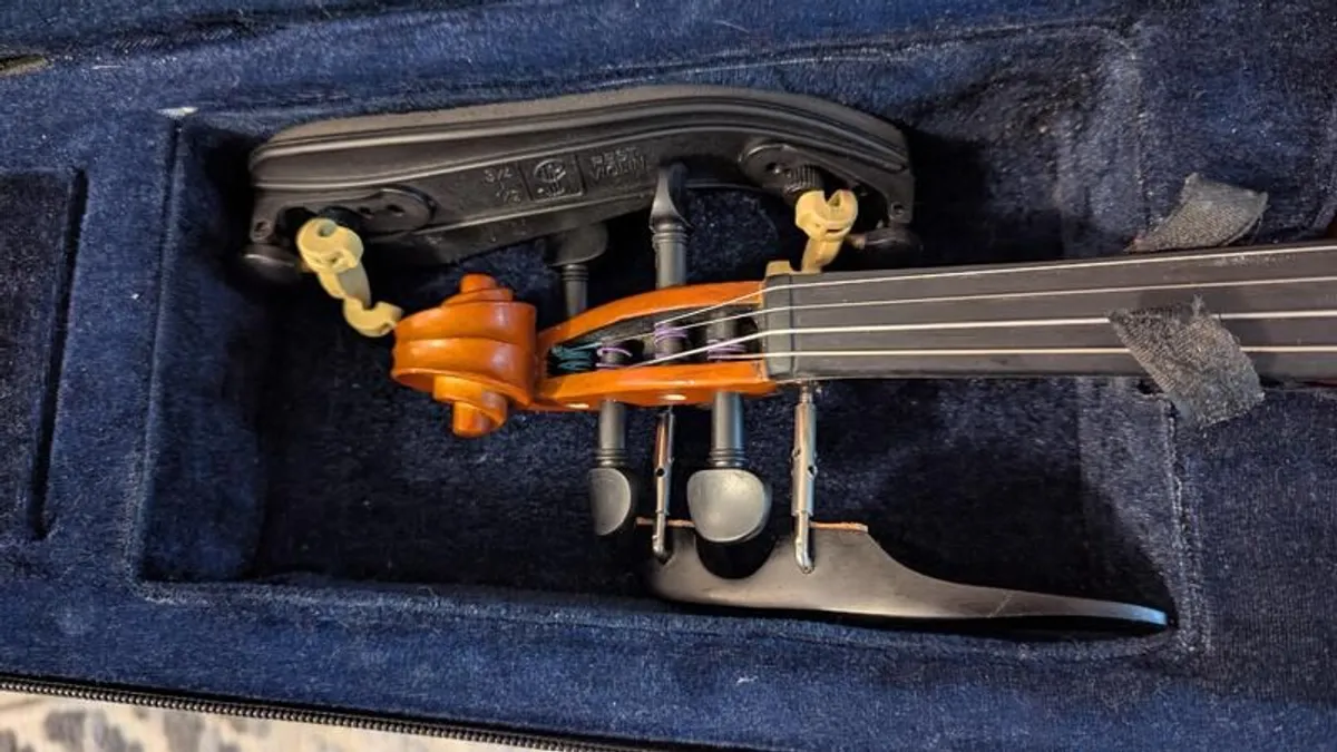 Violin 3/4 - Image 3