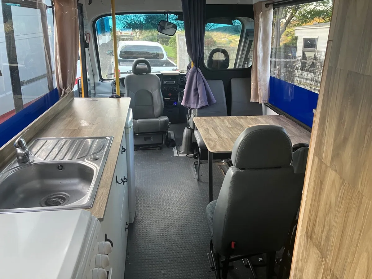 Campervan - Image 4