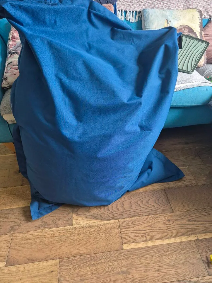 Elephant Junior Navy beanbag - Image 2