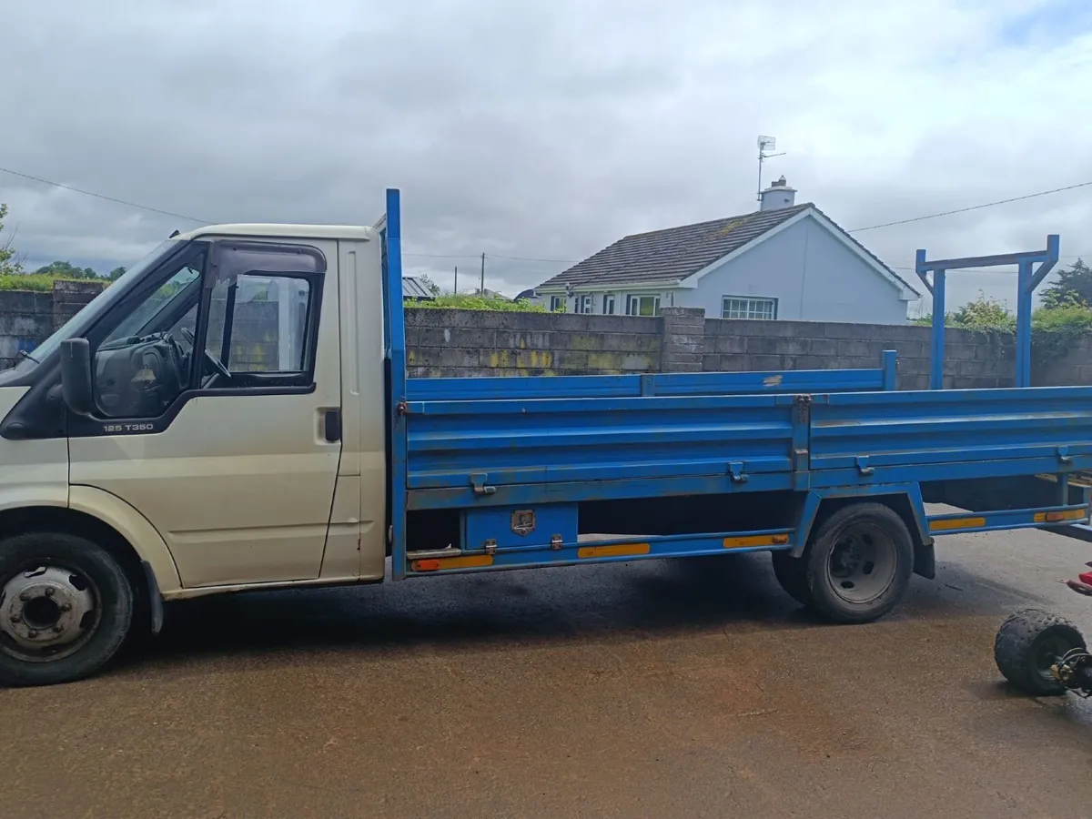 Ford Other 2002 - Image 1