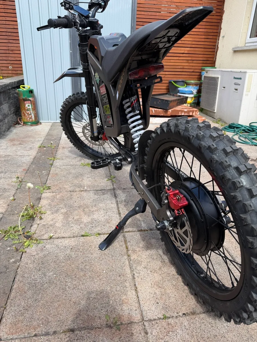 Surron style dirt bike, brand new condition - Image 2