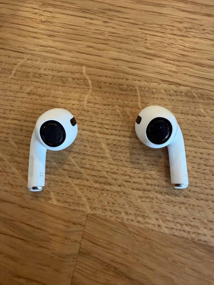 Airpod Pro 1st Gen - Image 4