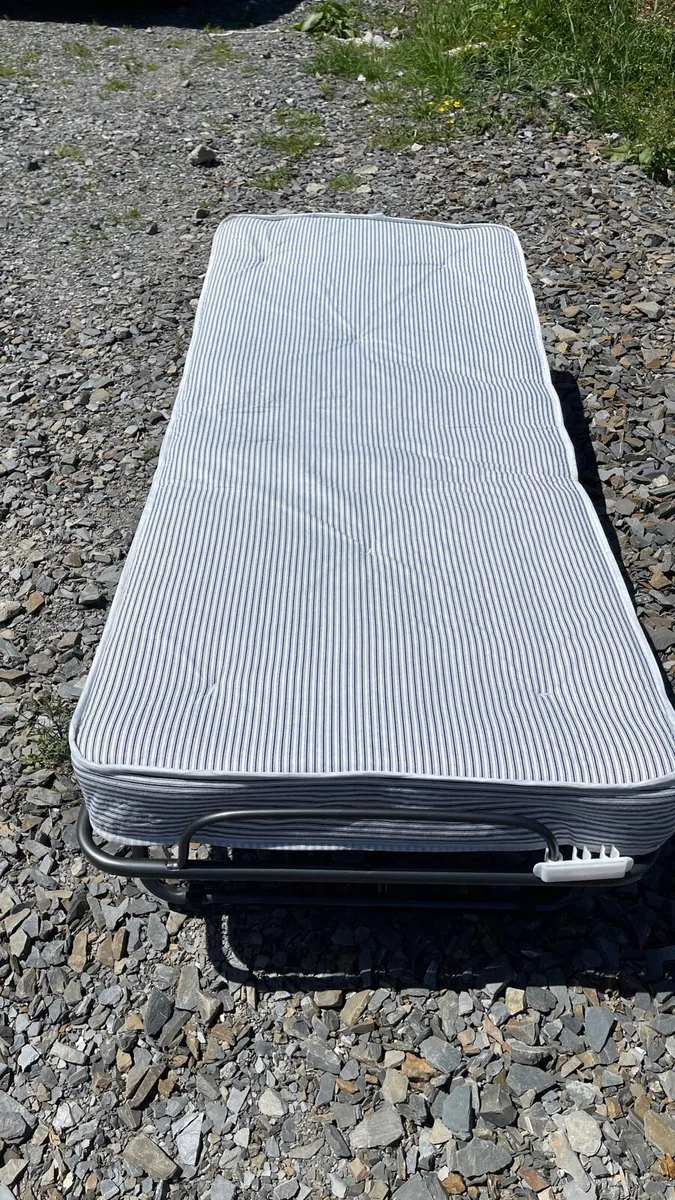 Brand new Single Folding bed with mattress - Image 4