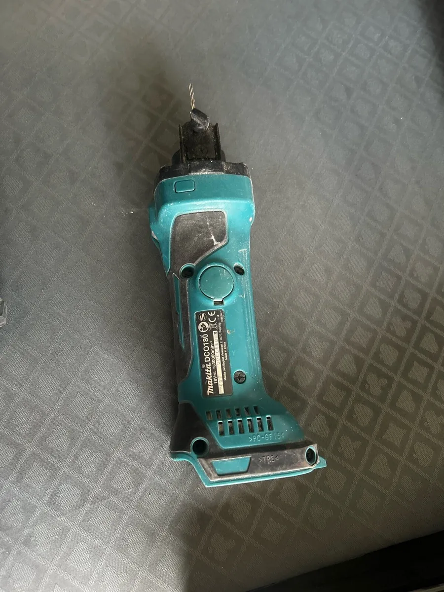 Makita drywall gun and drywall router - Image 3