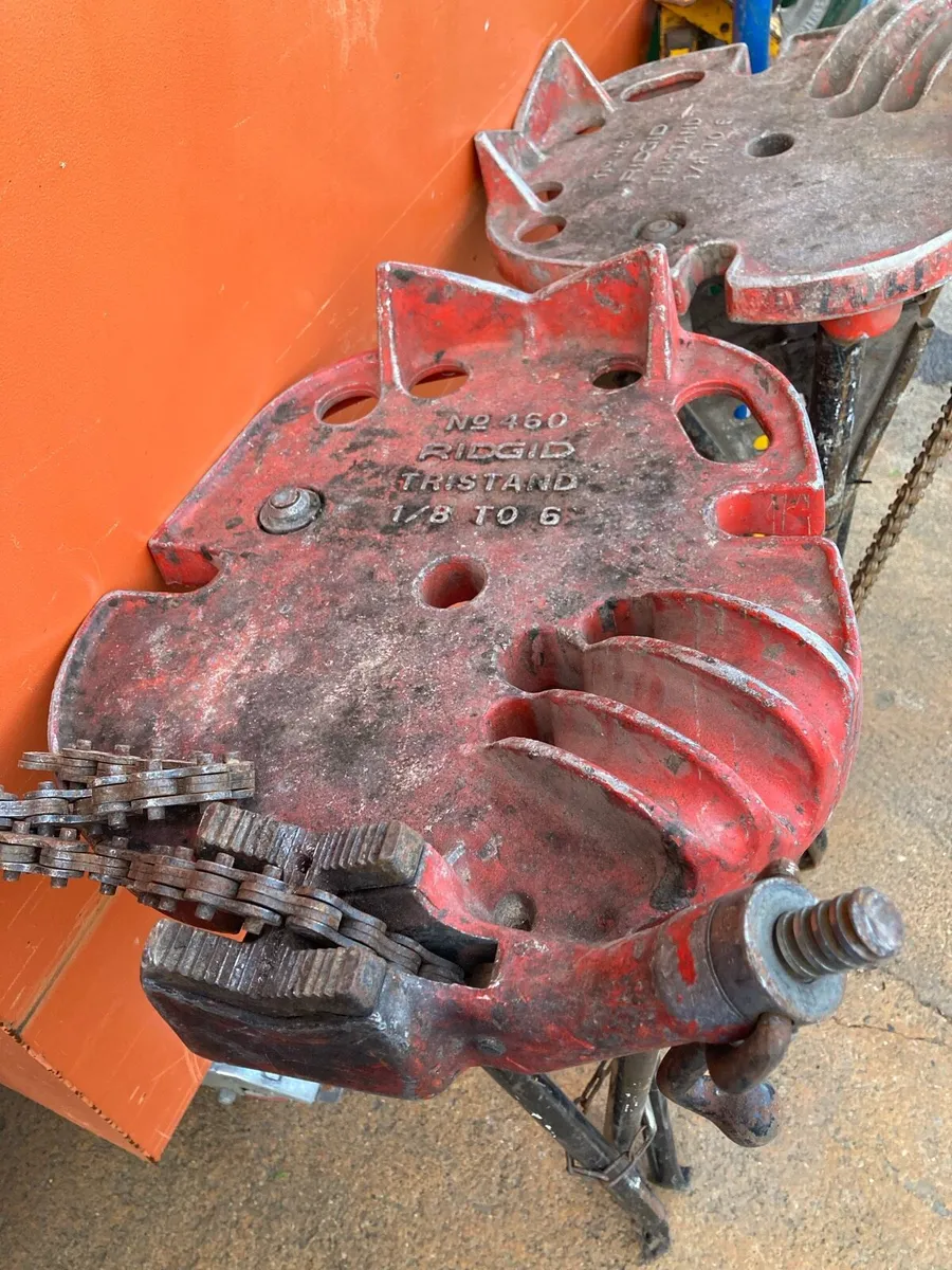 Ridgid Plumbers pipe stand - Image 1