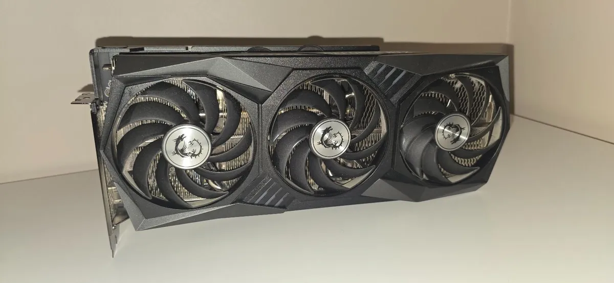 MSI GeForce RTX 3060 Ti GAMING TRIO 8G - Image 1