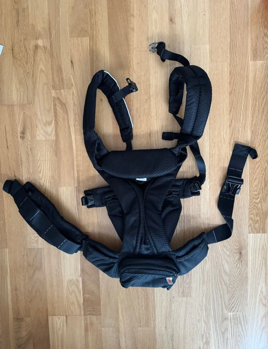 Ergobaby Omni Deluxe Baby Carrier - Image 2