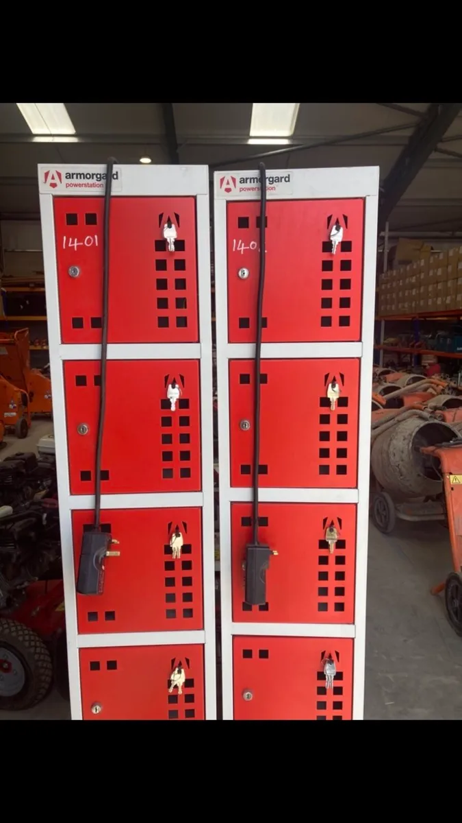 Armorgard Cordless tools charging station