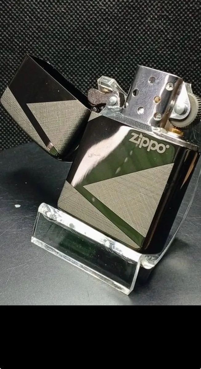 zippo Black Ice Designer lighter rare and collectible - Image 3