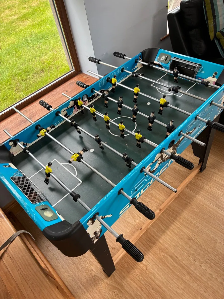 Football/Foosball Table - Image 4