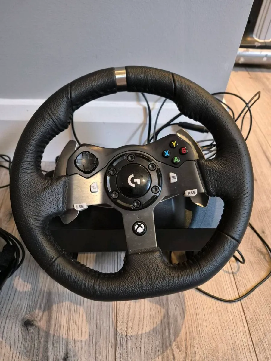 X box steering wheel with pedals and gear stick - Image 2