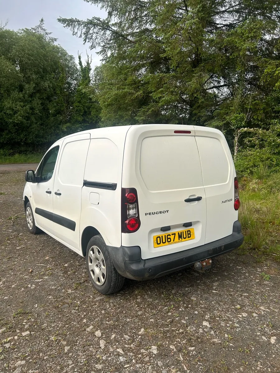 Peugeot Partnet - Image 3