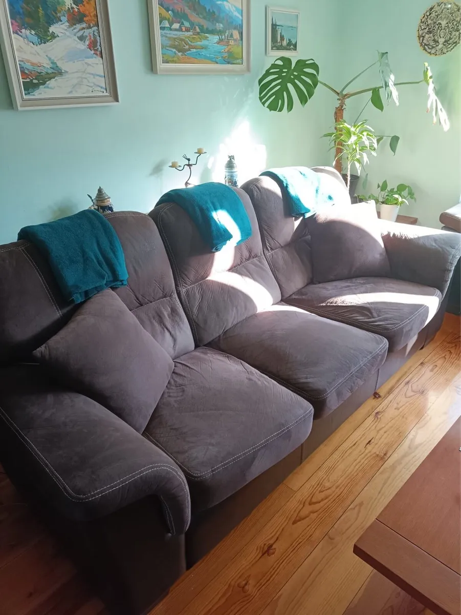 Sofa Set 3+2+1 FREE - Image 1