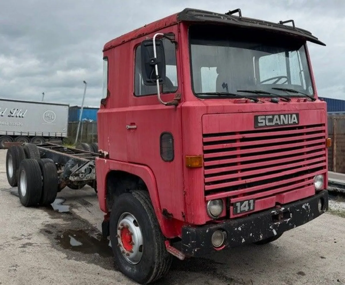 SCANIA 141 V8 - Image 4