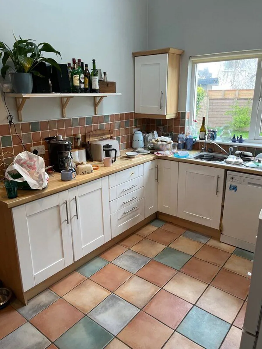 Kitchen - Image 2