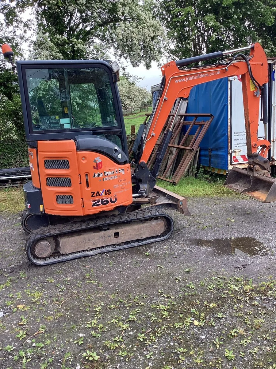 Mini digger - Image 1