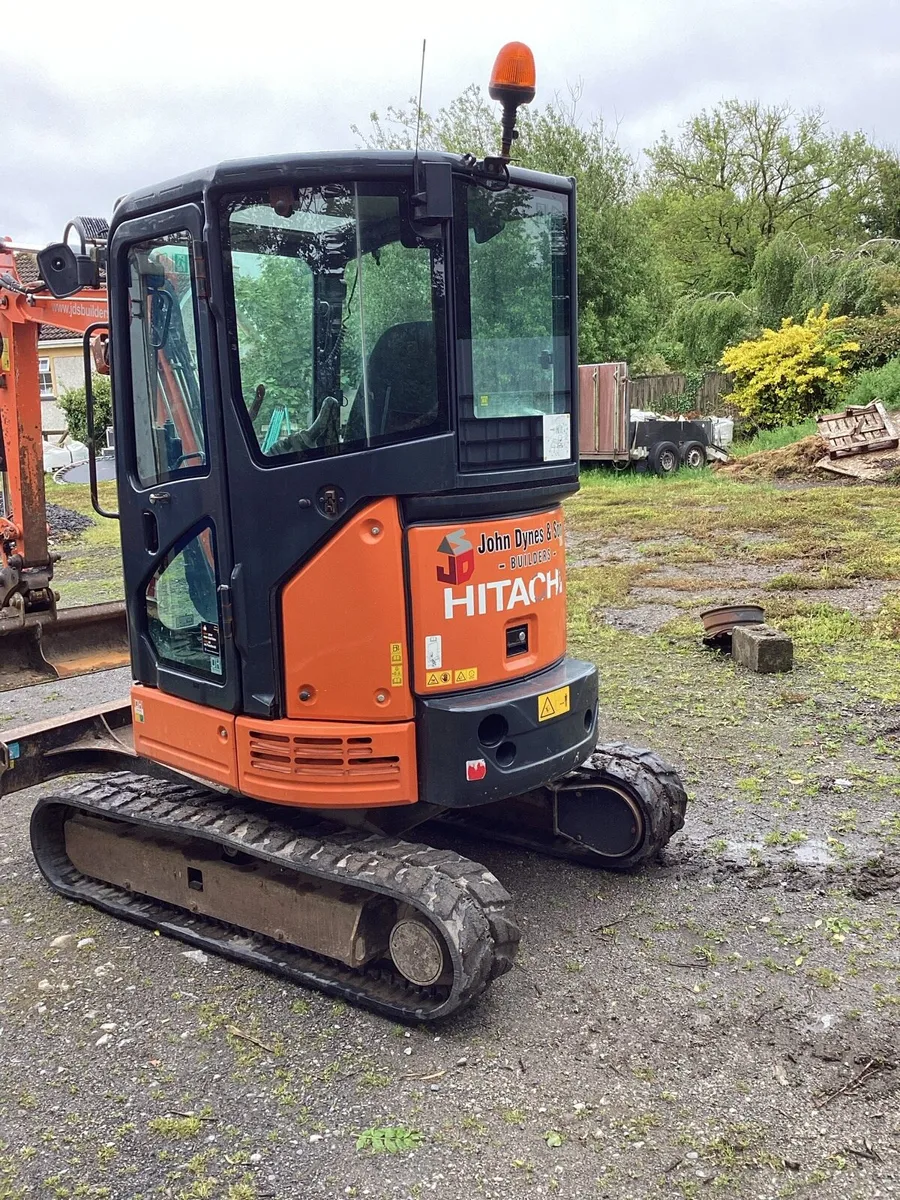 Mini digger - Image 2