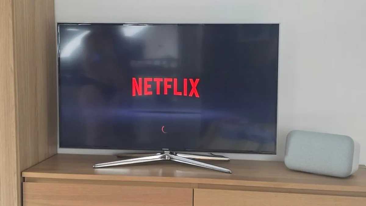 48 inch samsung Smart TV LED - Image 2