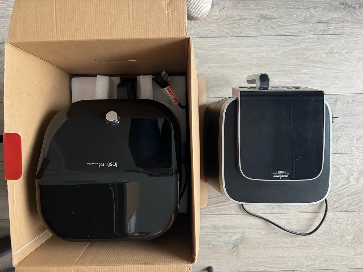 Instant Pot Air Fryer - New in box - Image 2