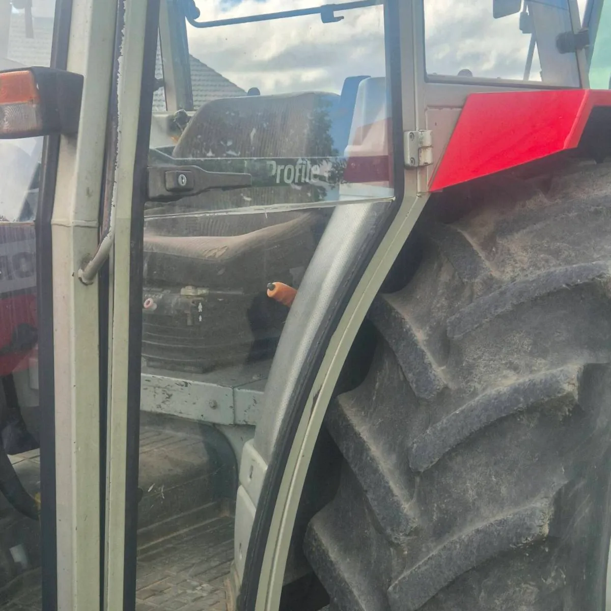 Tractor - Image 3