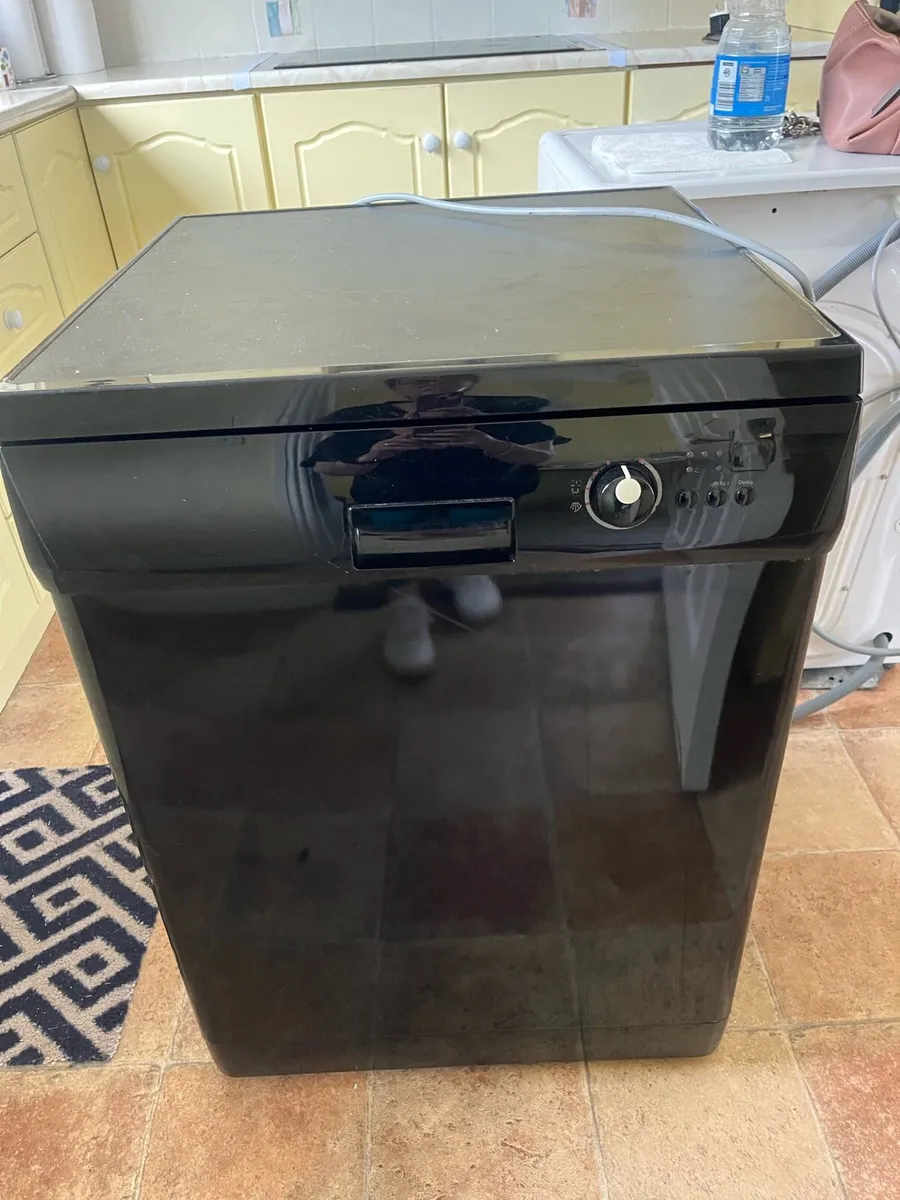 Zanussi Oven and Dishwasher - Image 3