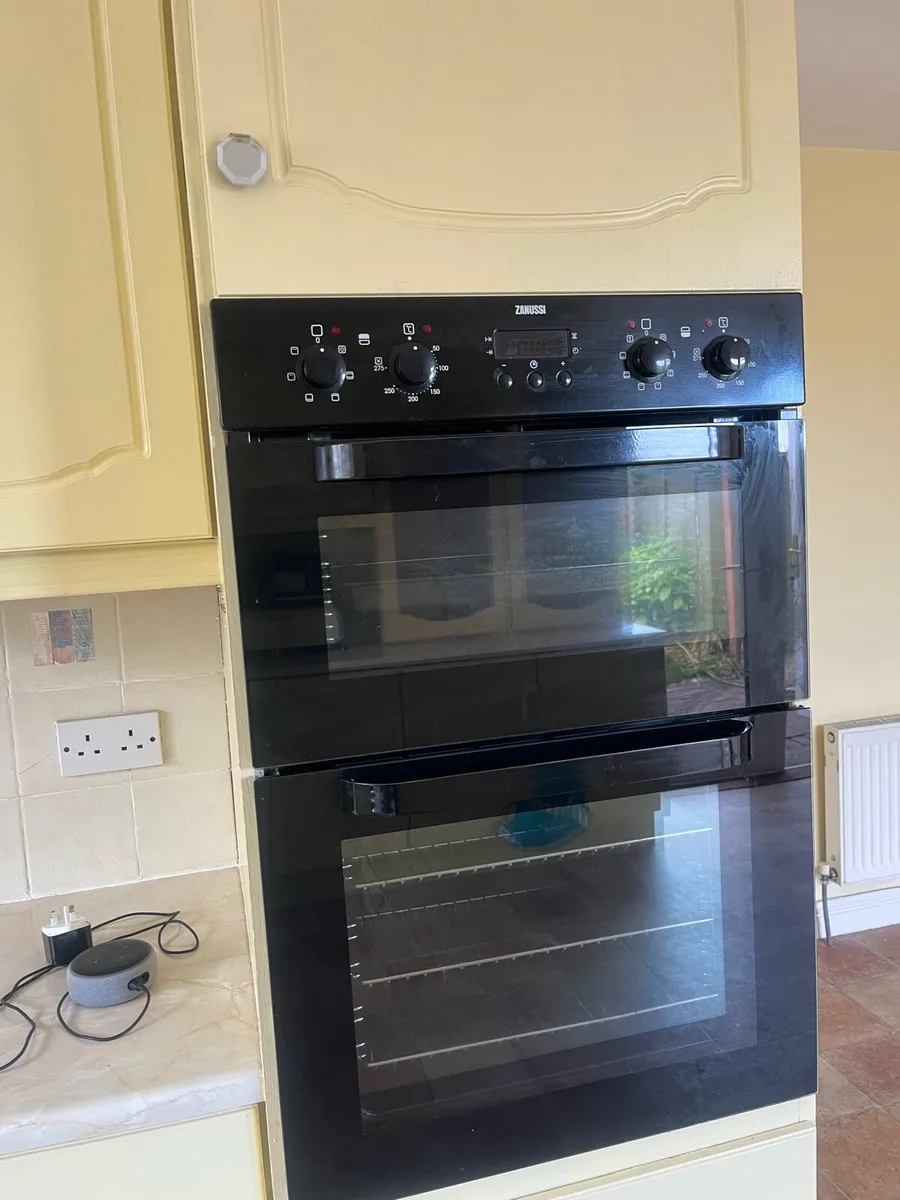 Zanussi Oven and Dishwasher - Image 1