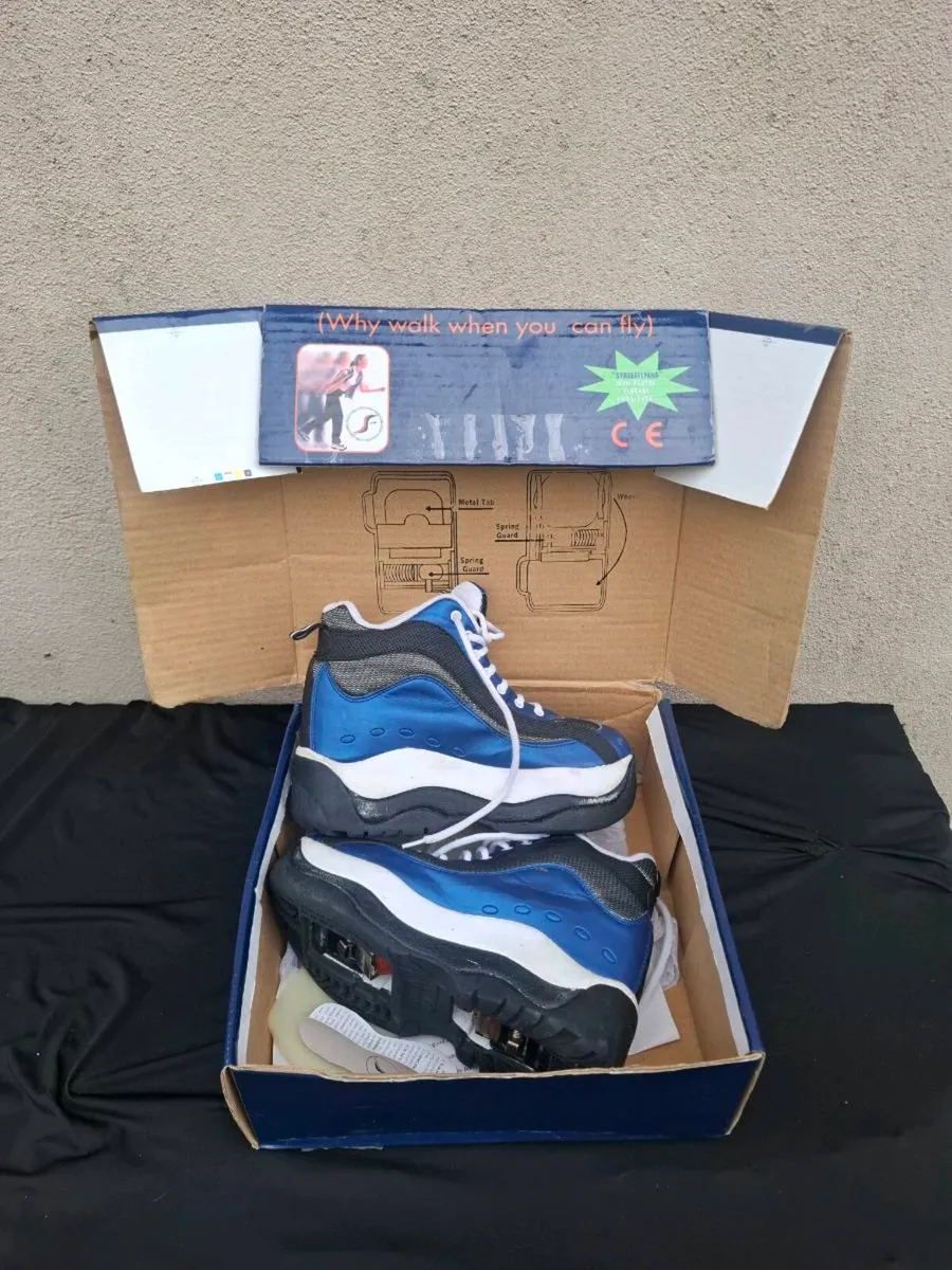 Street flyers size 7 - Image 1