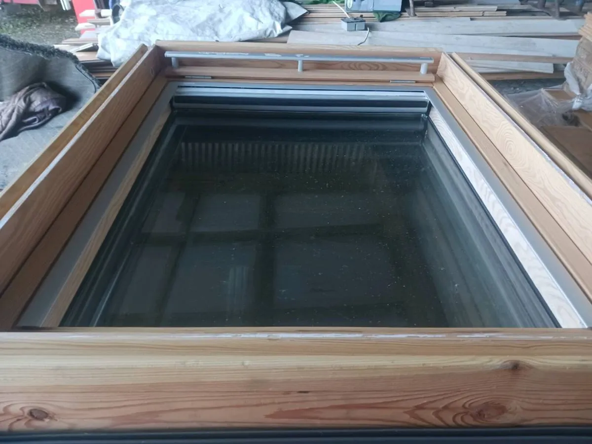 Velux windows  with slateflashing difetent sizes - Image 3