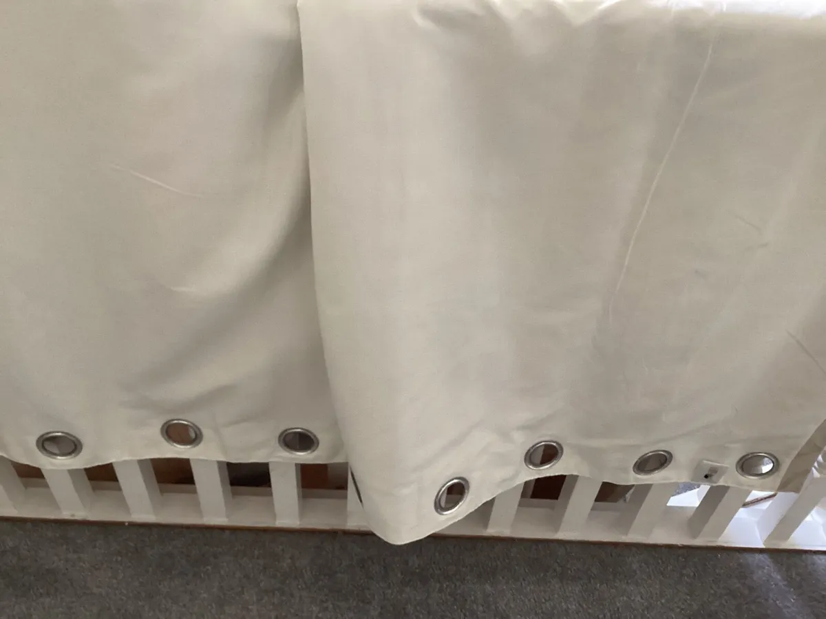Pair of Orla Kiely curtains - Image 4