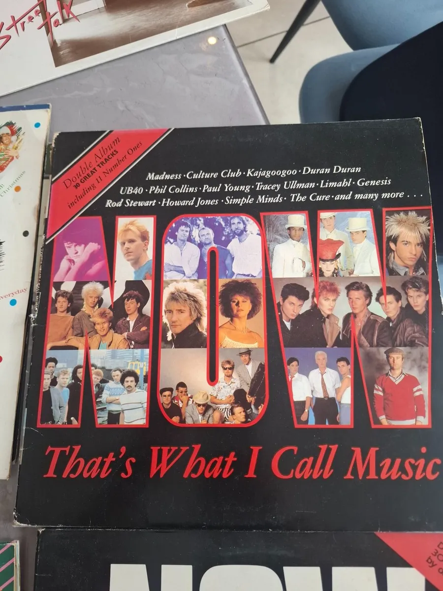 Vinyl record and cds and cassate tapes for sale - Image 4