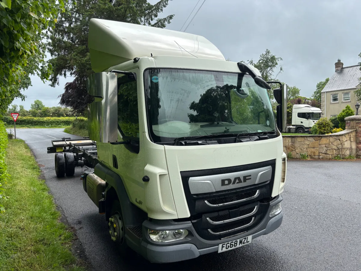 Daf lf 12 ton Sleeper cab - Image 3