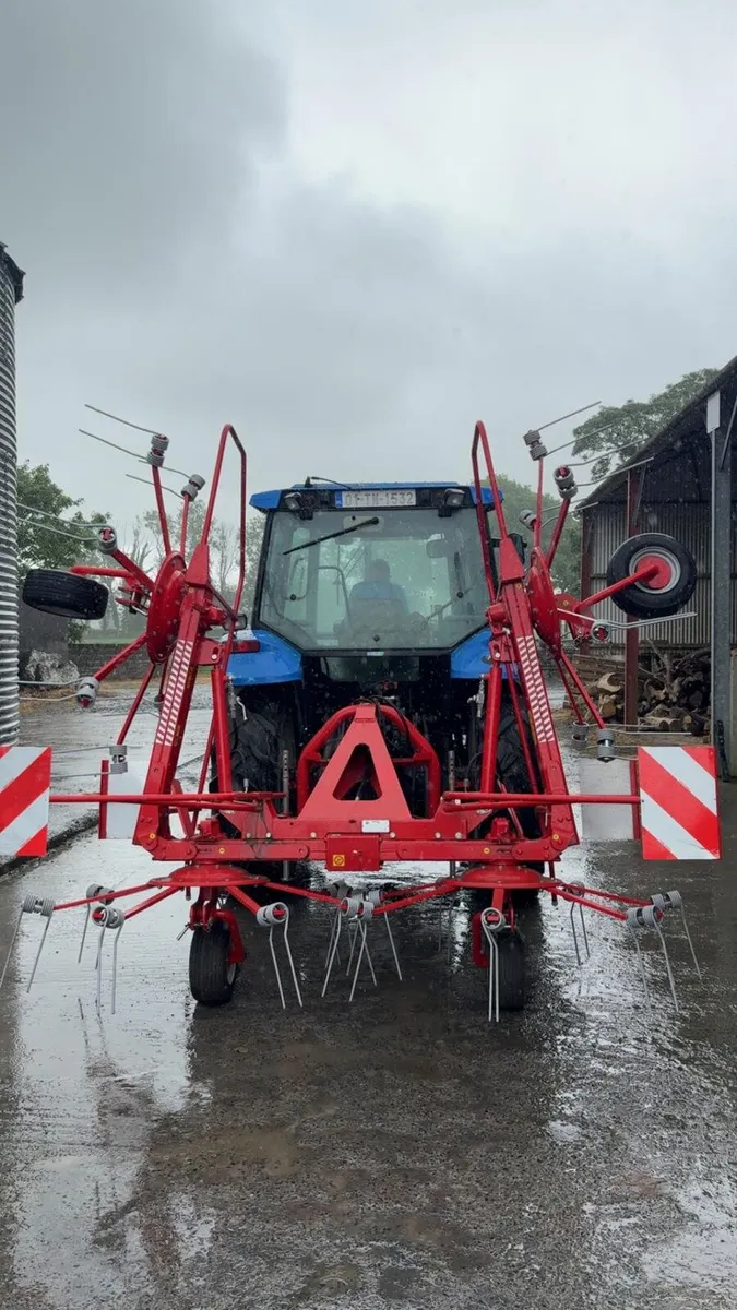 Minos 554 - 4 Rotor Tedder - Image 2