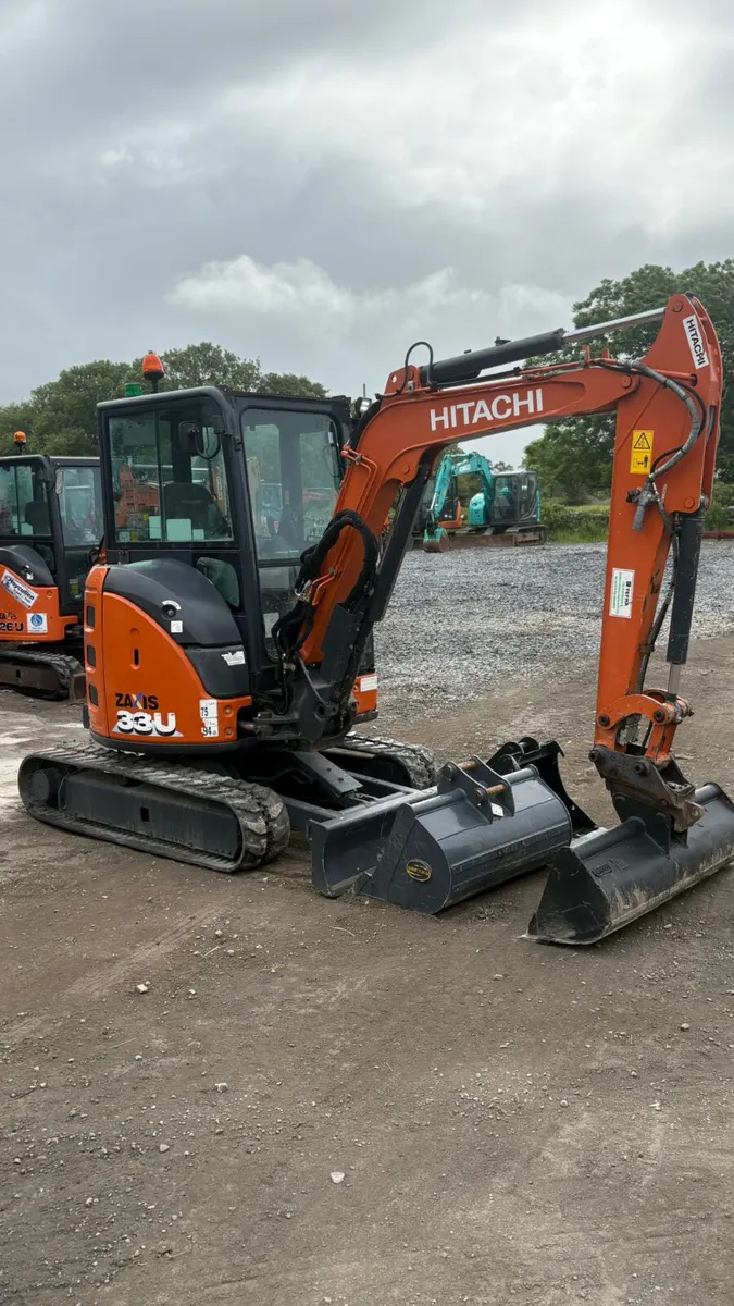 Hitachi Zaxis 33u - Image 1