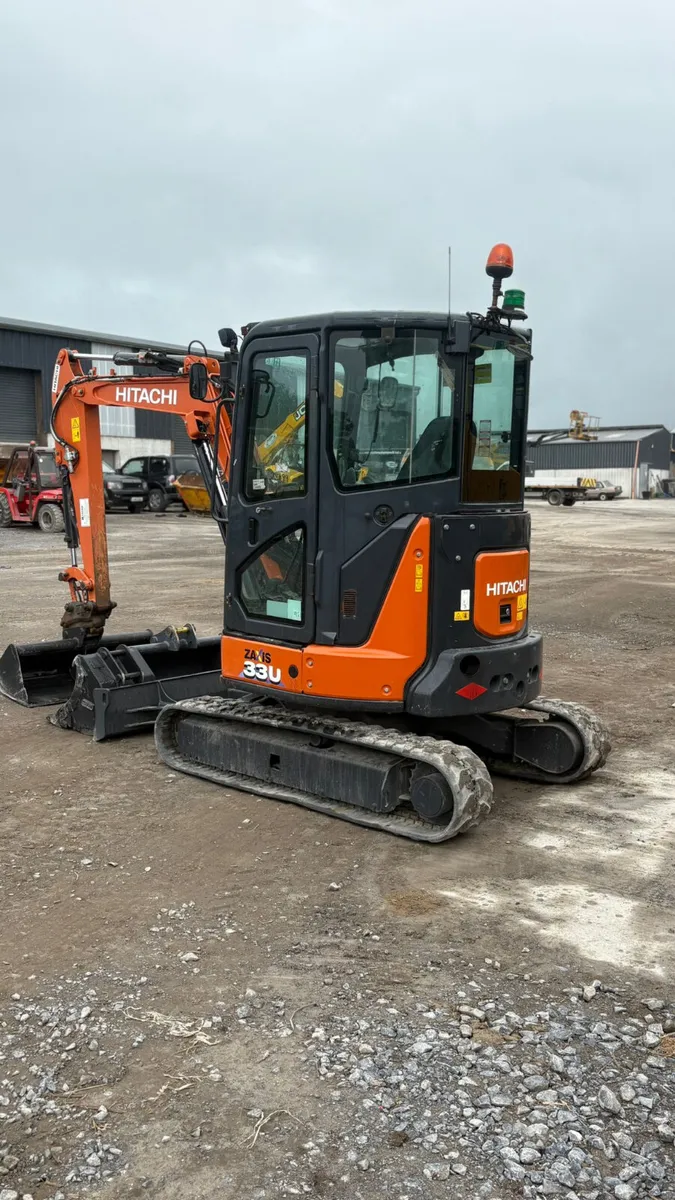 Hitachi Zaxis 33u - Image 2