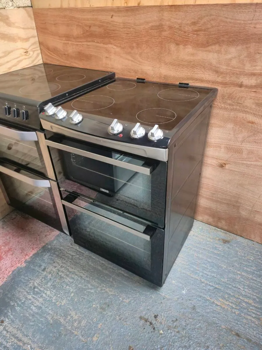 Zanussi Freestanding Electric Cooker 60cm - Image 1